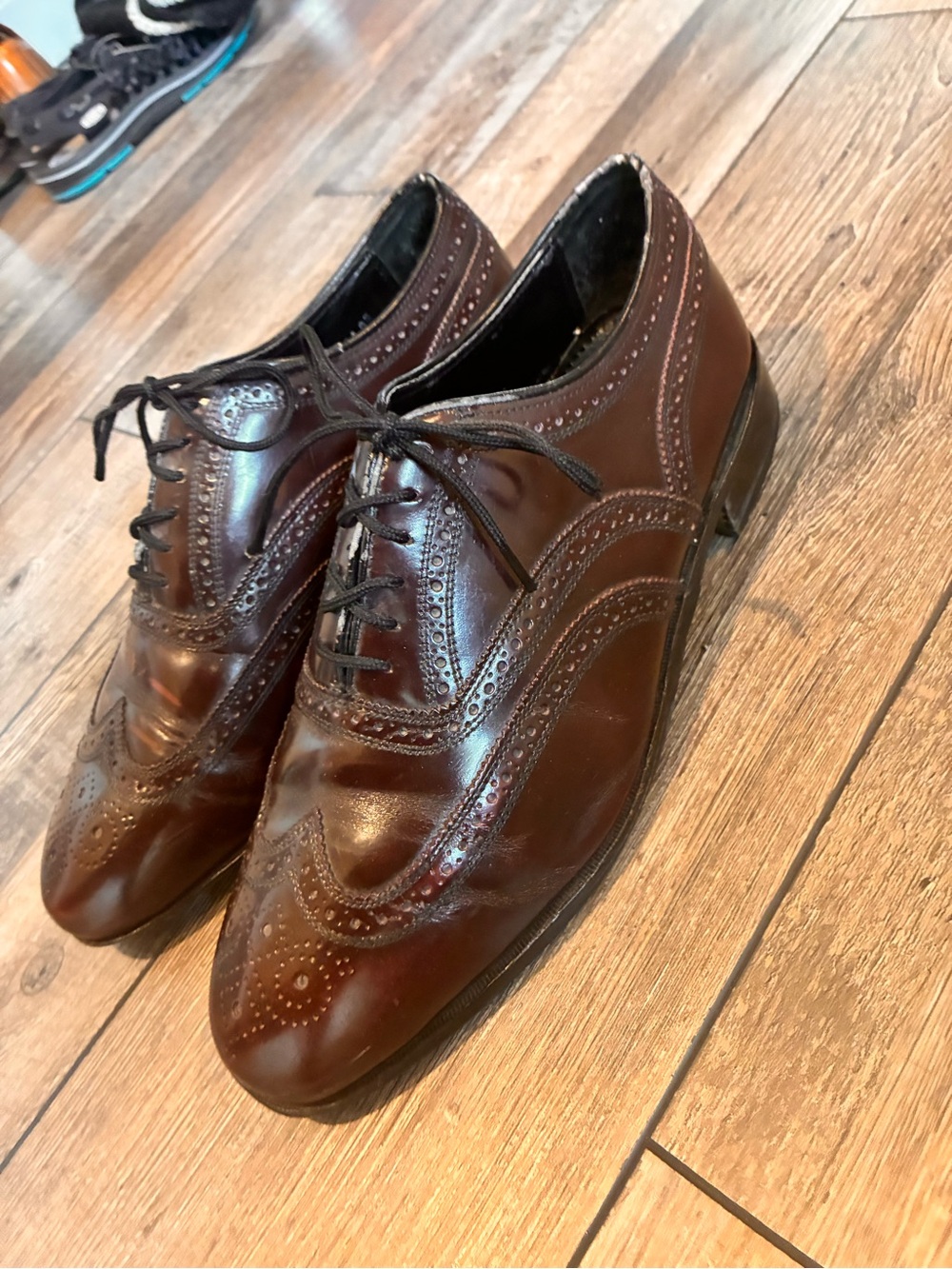 Florsheim Men's Dark Brown Wingtip Brogue Oxfords Extra Wide